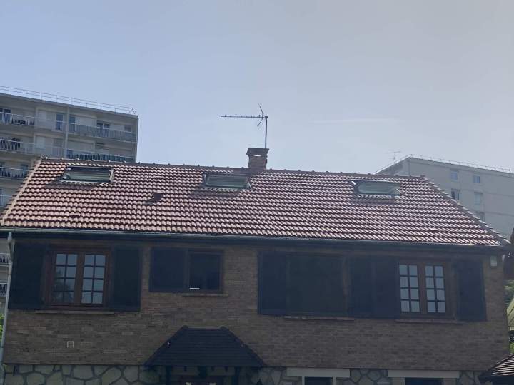 Couverture en parfait état Argenteuil